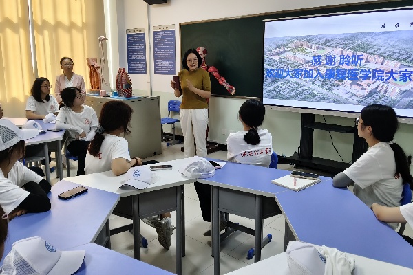 以专业守护健康——米乐mile官方网站健康服务与管理专业举行2026级新生见面会