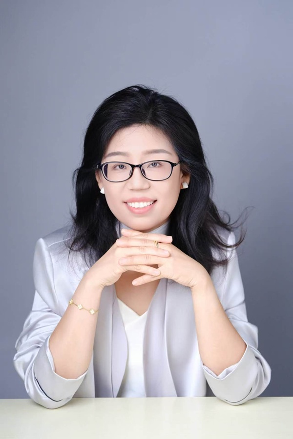 朱晓辉.jpg