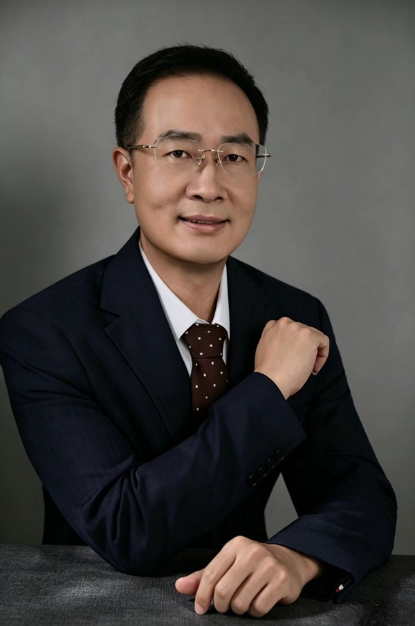 赵旭.jpg 赵旭.jpg