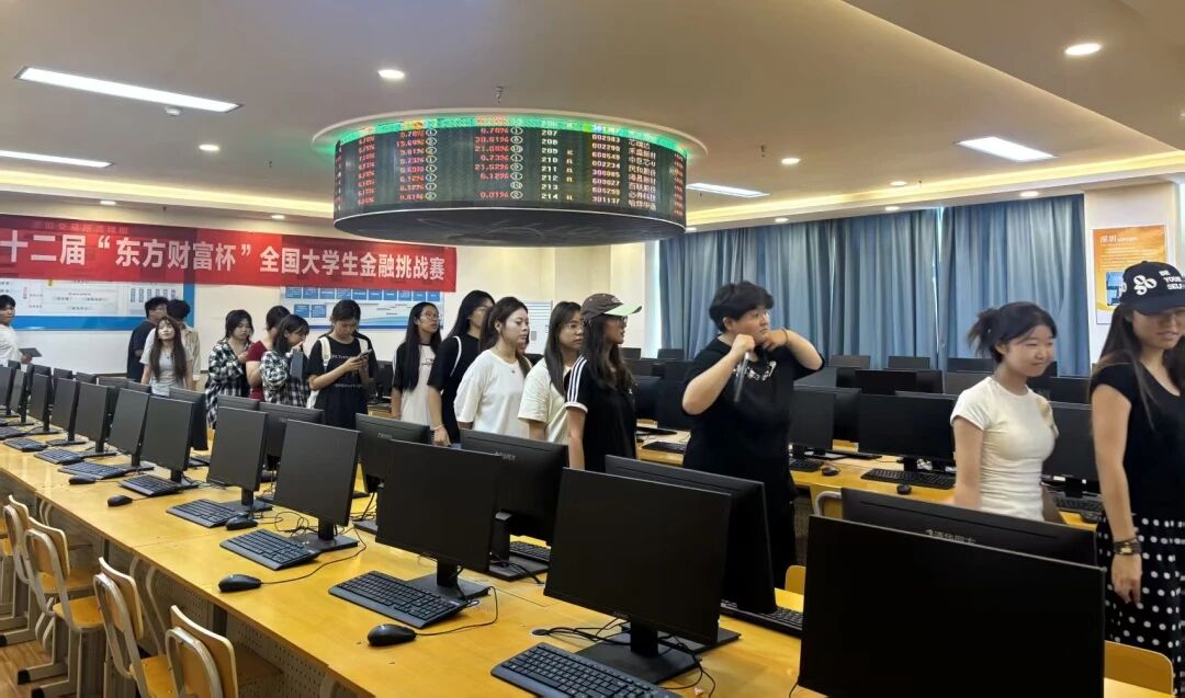 探秘科研殿堂 启迪求学初心｜米乐mile官方网站组织新生开展跨学院实验室研学活动
