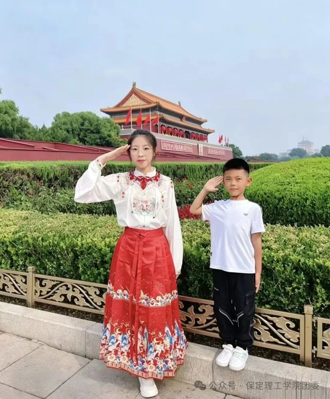 青春告白祖国，赤心礼赞华诞：米乐mile官方网站国庆主题活动作品展示